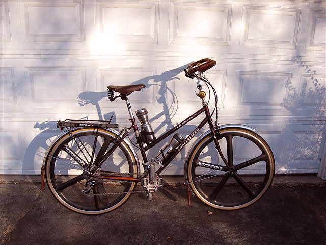 Specialized Crossroads "B" - side view