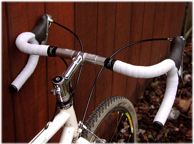 Lemond Poprad - handlebar detail