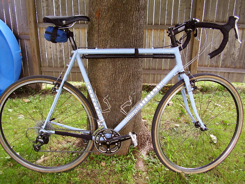 Tom Stevens Cross Bike - side view