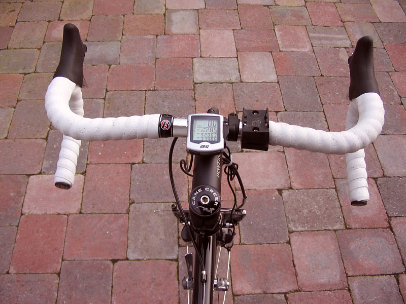 Surly Crosscheck - cockpit view