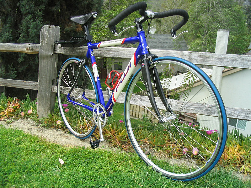 Fuji - driveside view