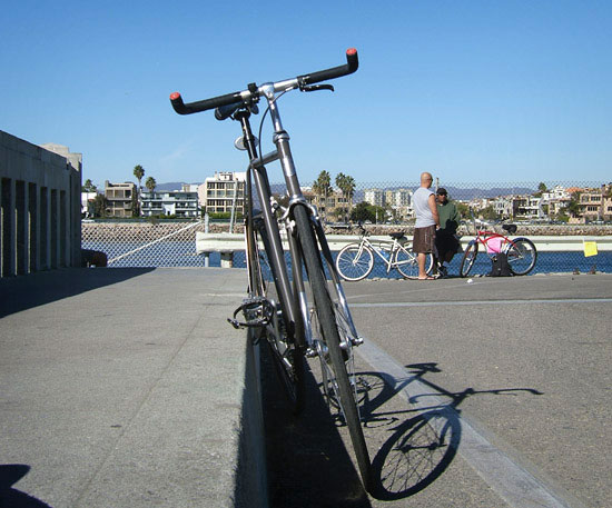 Bottecchia Fixed Gear - head on view