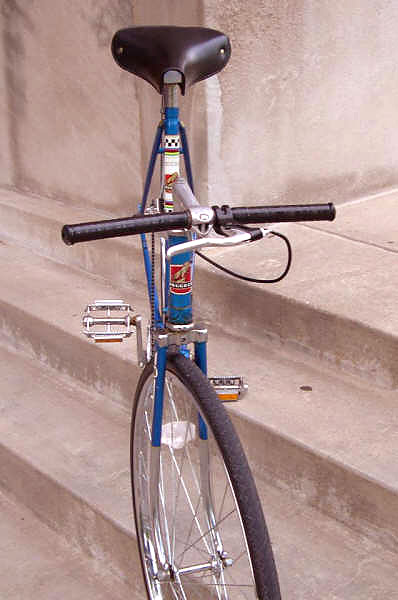 Peugeot Mixte - head on with skinny bars