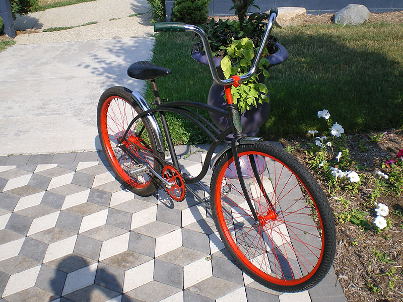 Schwinn Spitfire - front quarter view