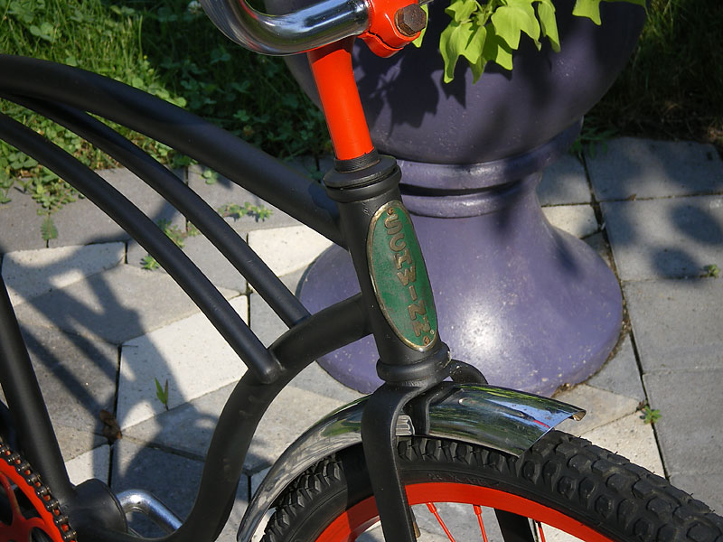 Schwinn Spitfire - fork crown detail