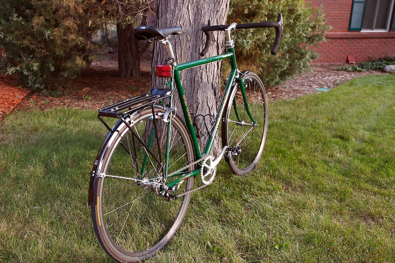 Serotta Rapid Tour - rear quarter view