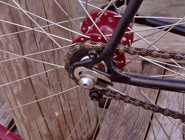 Mirella - rear hub detail