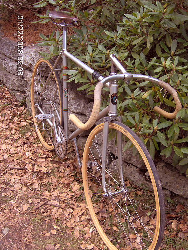 Cinelli Track - front angle view