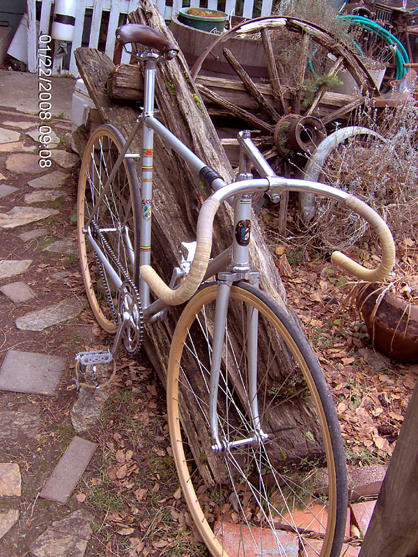 Cinelli Track - front end view