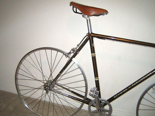 Schwinn Paramount - rear end view