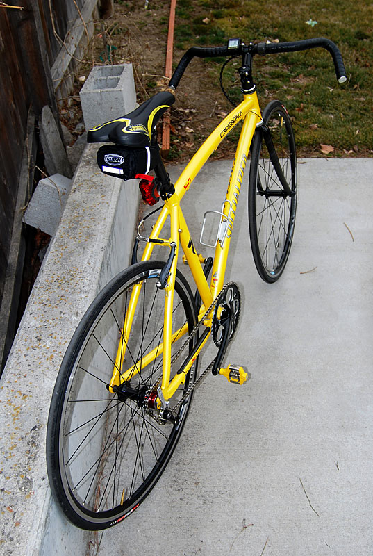 Specialized Crossroads Pro - top rear view