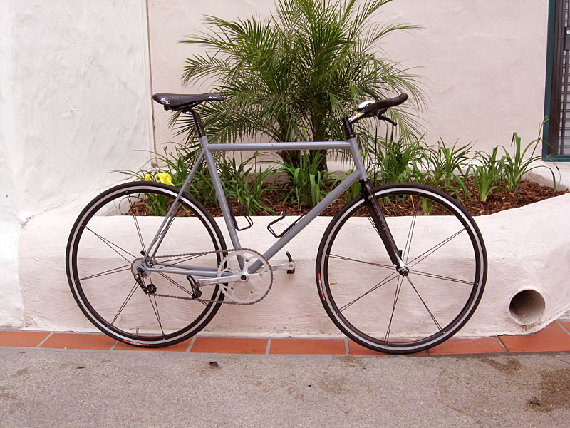 Colnago - side view