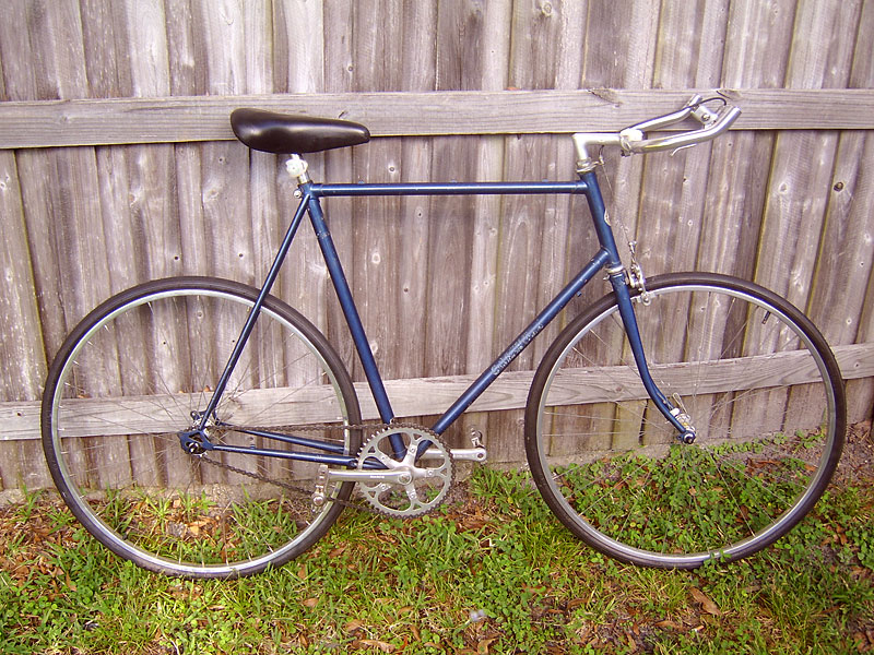 Schwinn Le Tour - side view