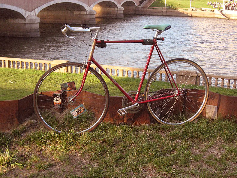 Schwinn Traveler - non-drive side view