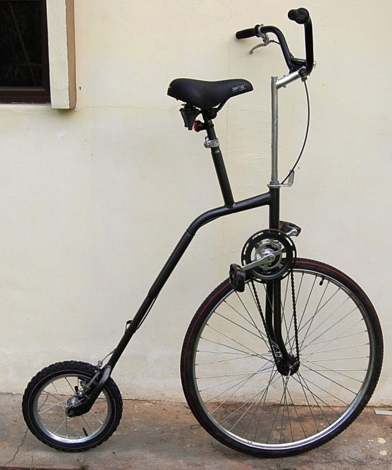 Pennyfarthing - side view