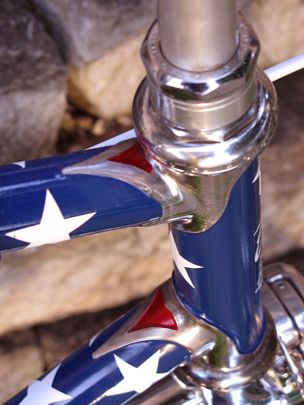 Old Glory - head lug detail