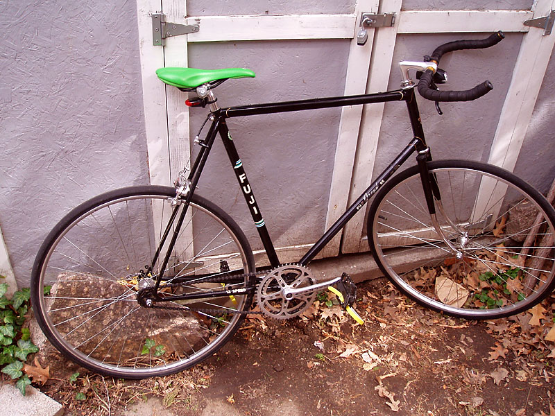 Fuji Grand SE - side view