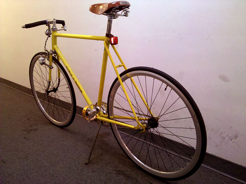 Schwinn World Traveler - rear angled view