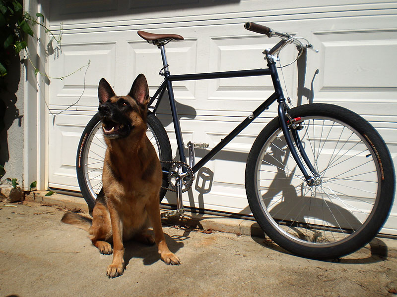 Specialized Hardrock - Hanging Out with Babe