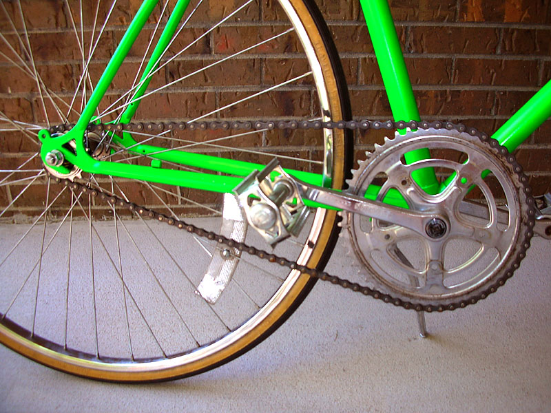 Schwinn World Sport - drivetrain detail