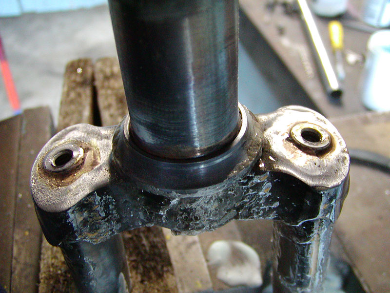 Fork mount holes