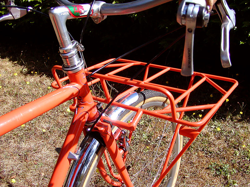 Rivendell Porteur - Rack & headtube detail